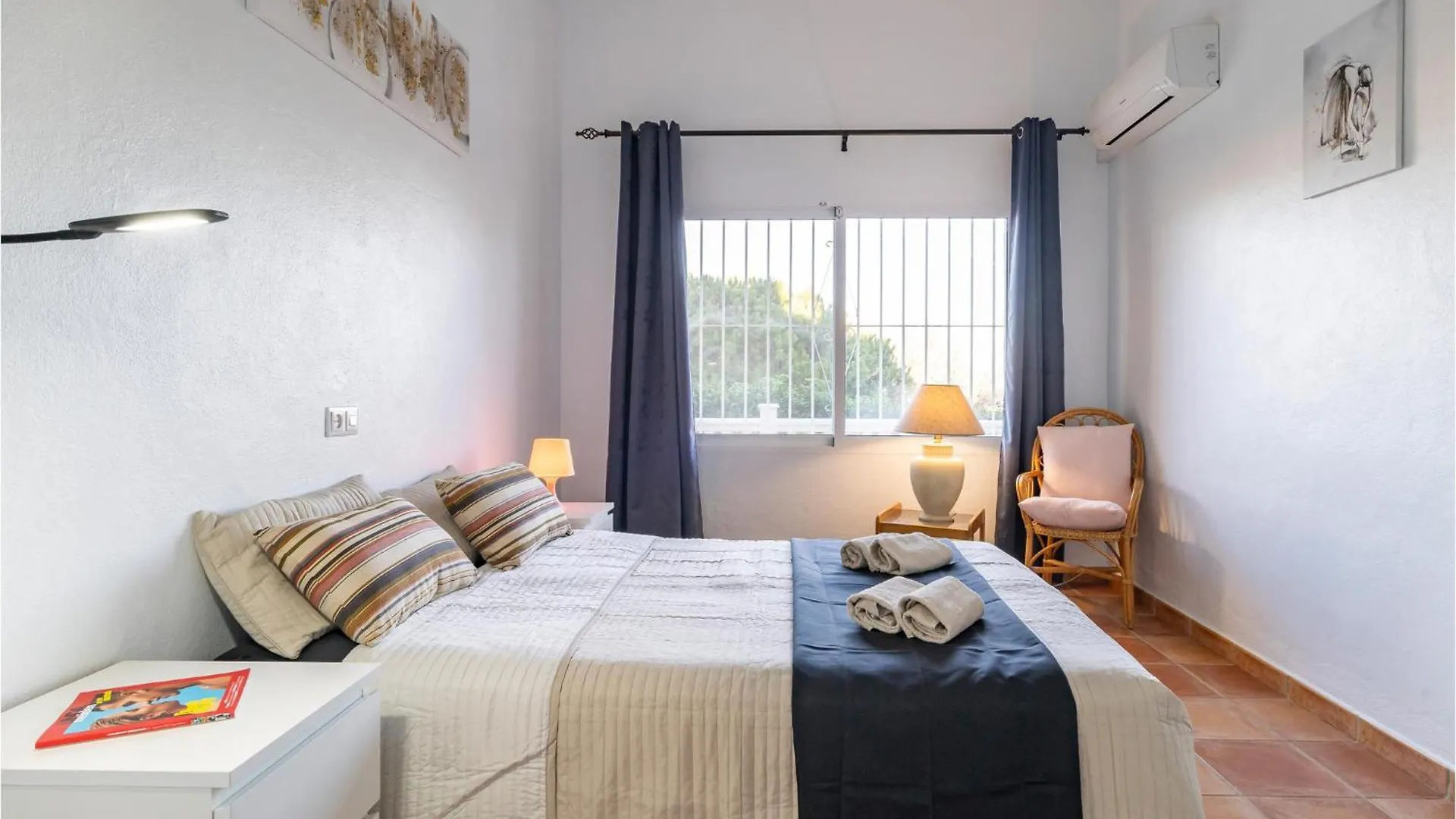 6 Bedroom Stunning Home In Las Lagunas De Mijas Fuengirola 0*,  Spain