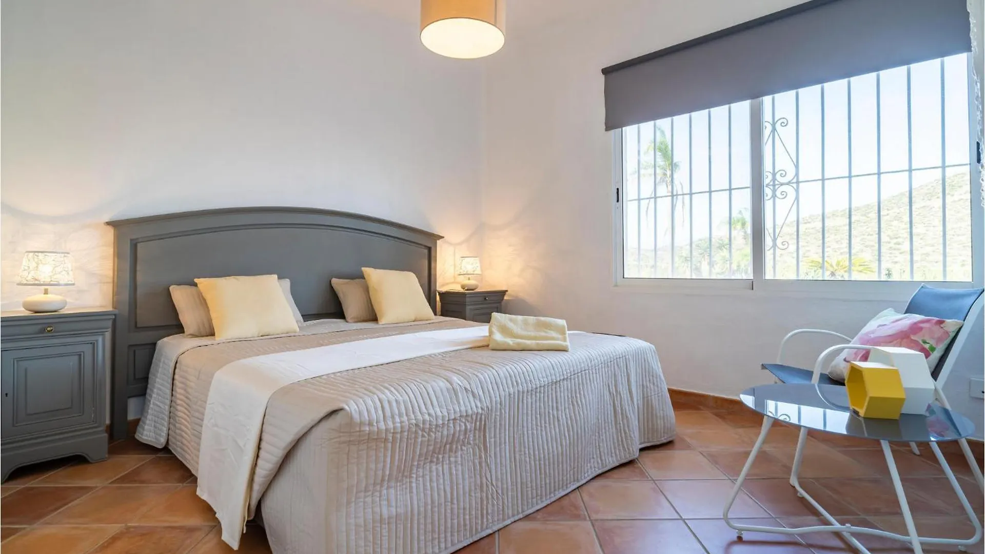 Holiday home 6 Bedroom Stunning Home In Las Lagunas De Mijas Fuengirola